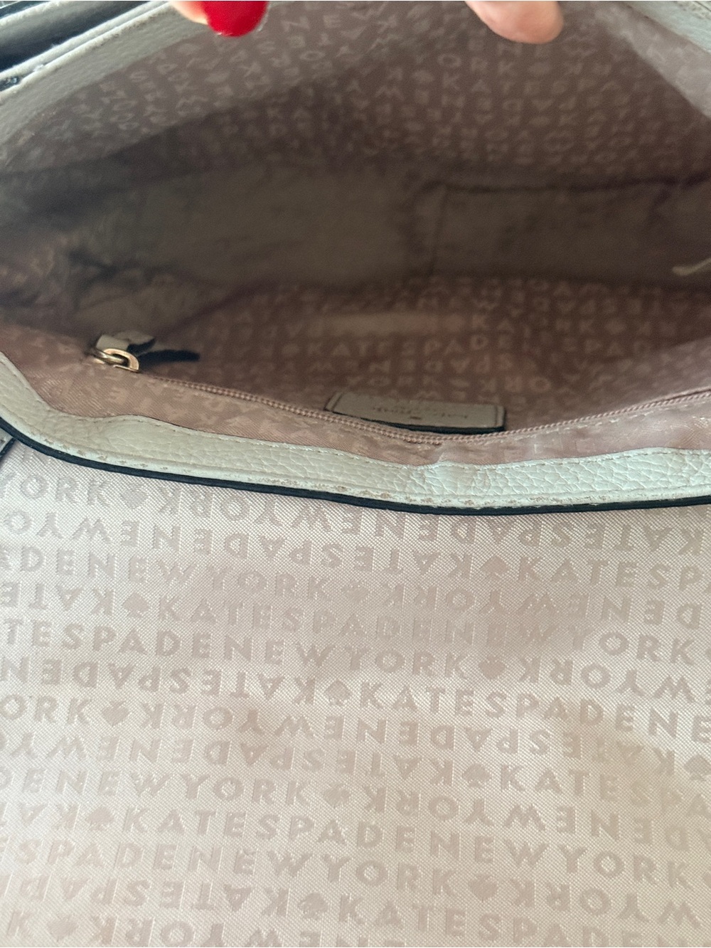 Kate Spade Black & Taupe
Two-Tone Leather cross body
Saddle Bag In EUC - Picture 10 of 14